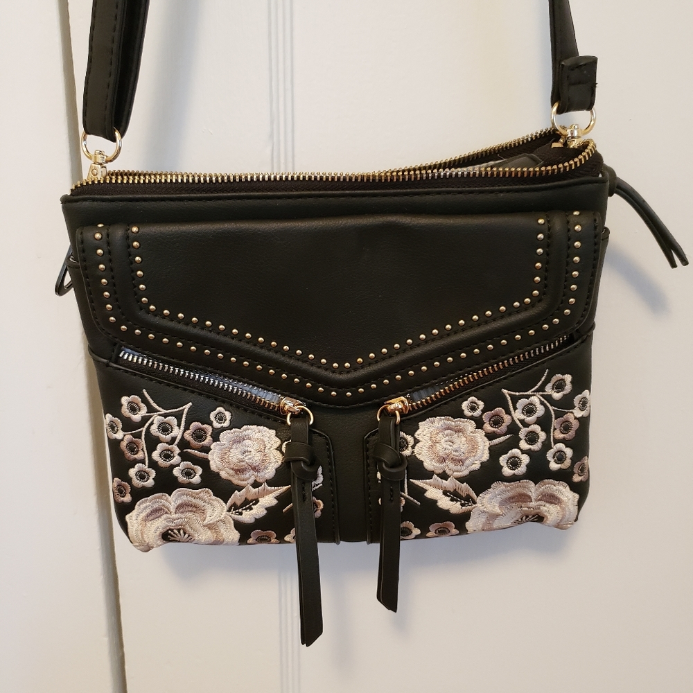 THE SAK Faux Leather Embroidered Floral Purse